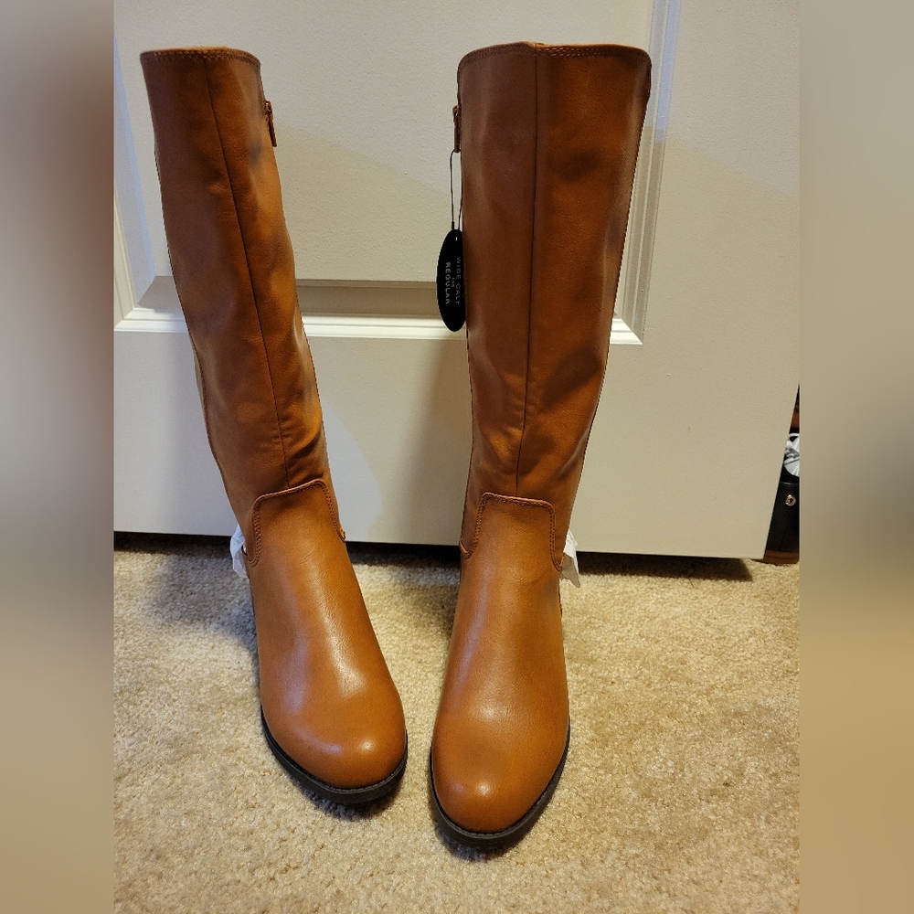 SOLD on another site. *NEW* Alfani Riding Boots. Size 8.5M. Extended Calf.
